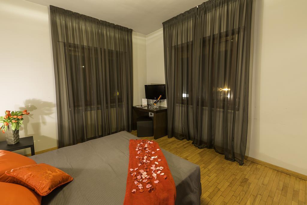 Capo Horn Hotel Boario Terme Eksteriør bilde