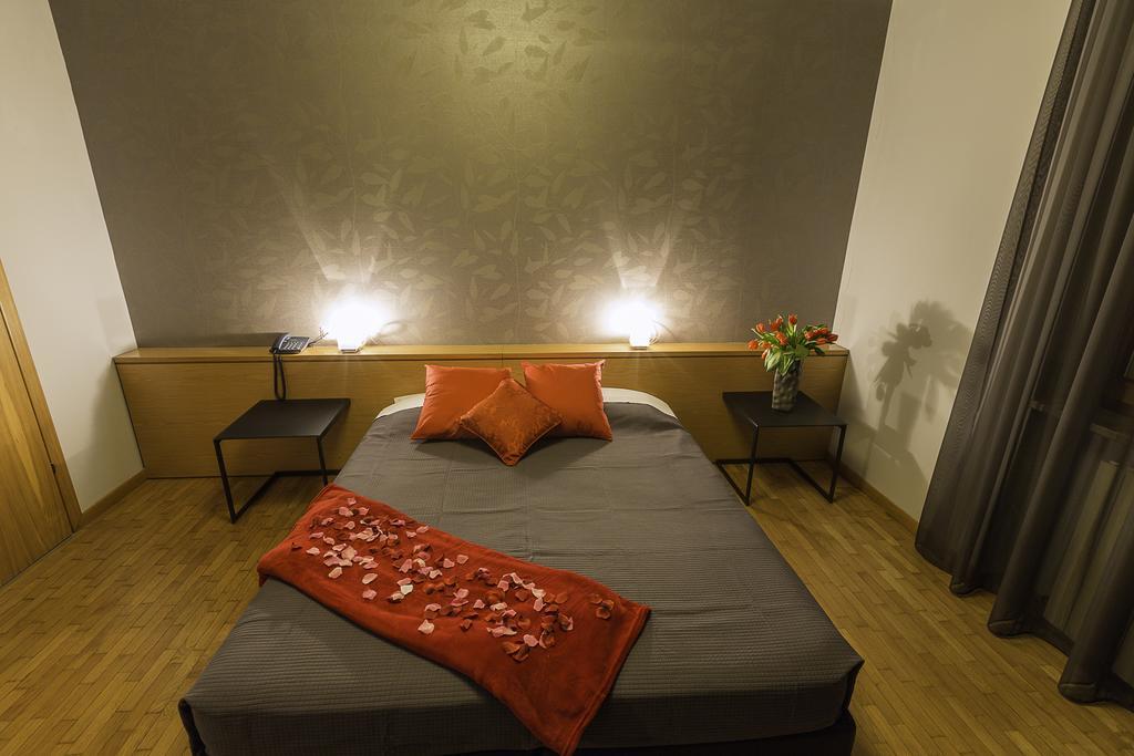 Capo Horn Hotel Boario Terme Eksteriør bilde