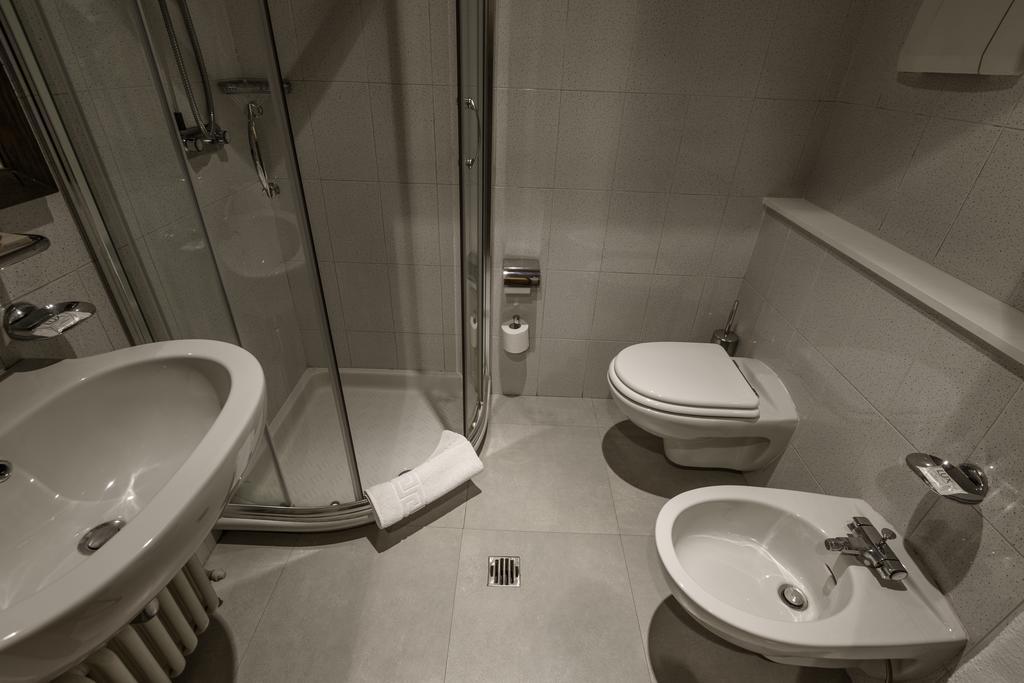 Capo Horn Hotel Boario Terme Eksteriør bilde